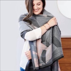 ❤️ Soia & Kyo Larisa Scarf
